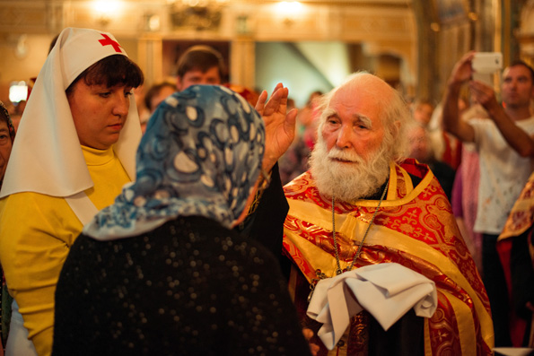 В Никольском соборе Казани в сестры милосердия посвятили выпускниц сестринских курсов