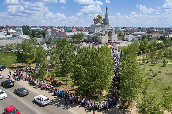 В Карагандинской епархии Казанской иконе Божией Матери поклонились более 21 тысячи человек