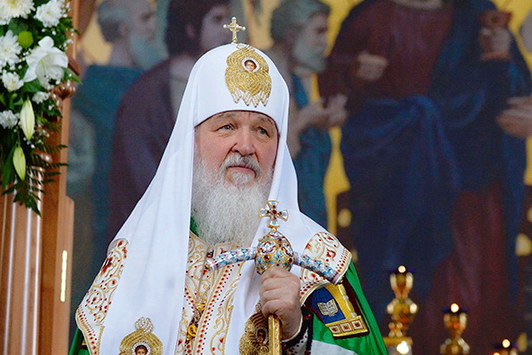 Святейший Патриарх Кирилл напомнил об ответственности старших за подрастающее поколение