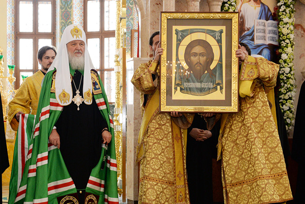 Патриарх Кирилл назвал ересью веру в могущество человека