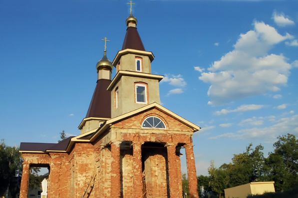 В селе Шешминская Крепость продолжается восстановление храма