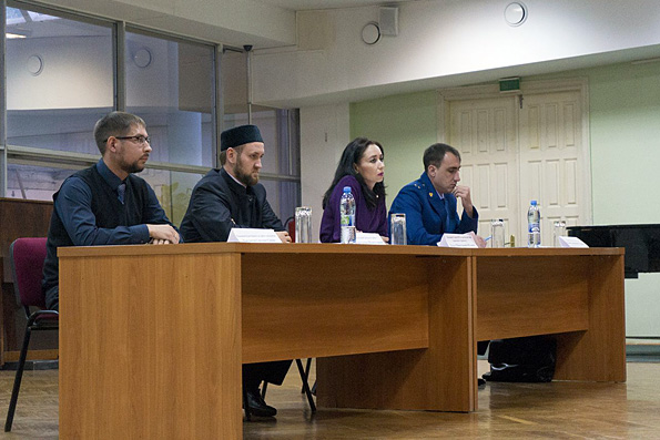 В Елабуге обсудили вопросы противодействия экстремизму и терроризму