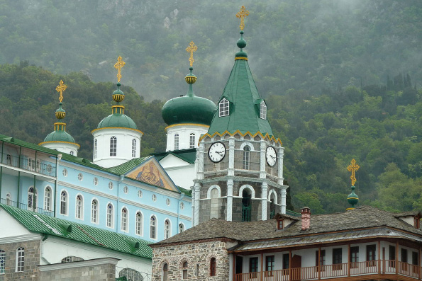 На Афоне избран новый игумен Пантелеимонова монастыря