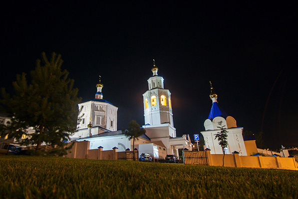 В Пятницкой церкви Казани состоялась встреча священника с православной молодежью города
