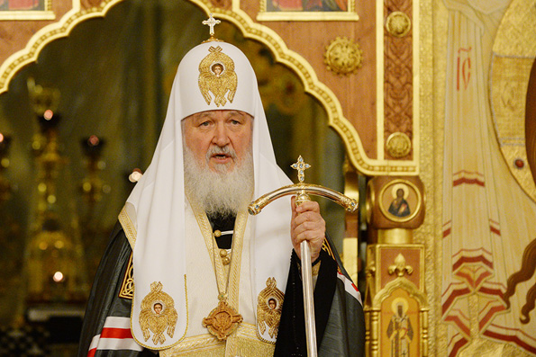 Патриарх Кирилл совершил литию по жертвам взрыва в Петербурге
