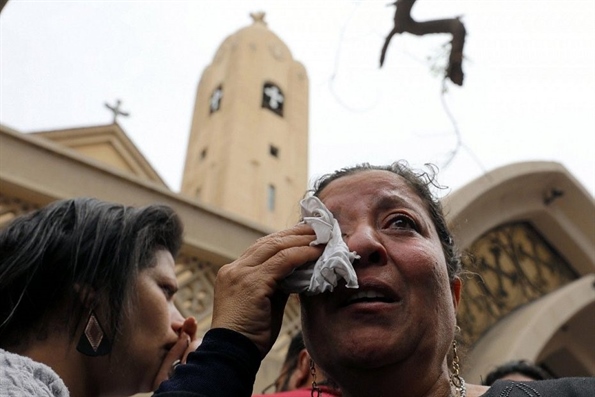 Жертвами двух терактов в Вербное воскресенье в храмах Египта стали более 40 человек