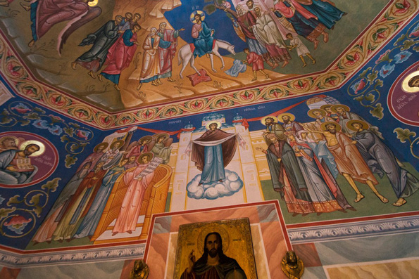 Покров Пресвятой Богородицы: история праздника с нравственными выводами