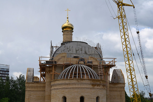В Набережных Челнах завершается возведение стен храма Казанской иконы Божией Матери