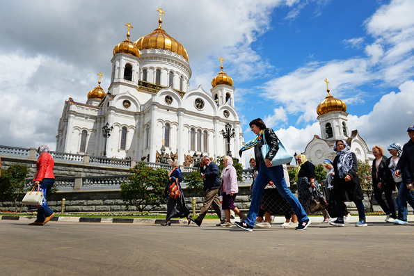 Мощам святителя Николая Чудотворца в Москве поклонилось около миллиона человек