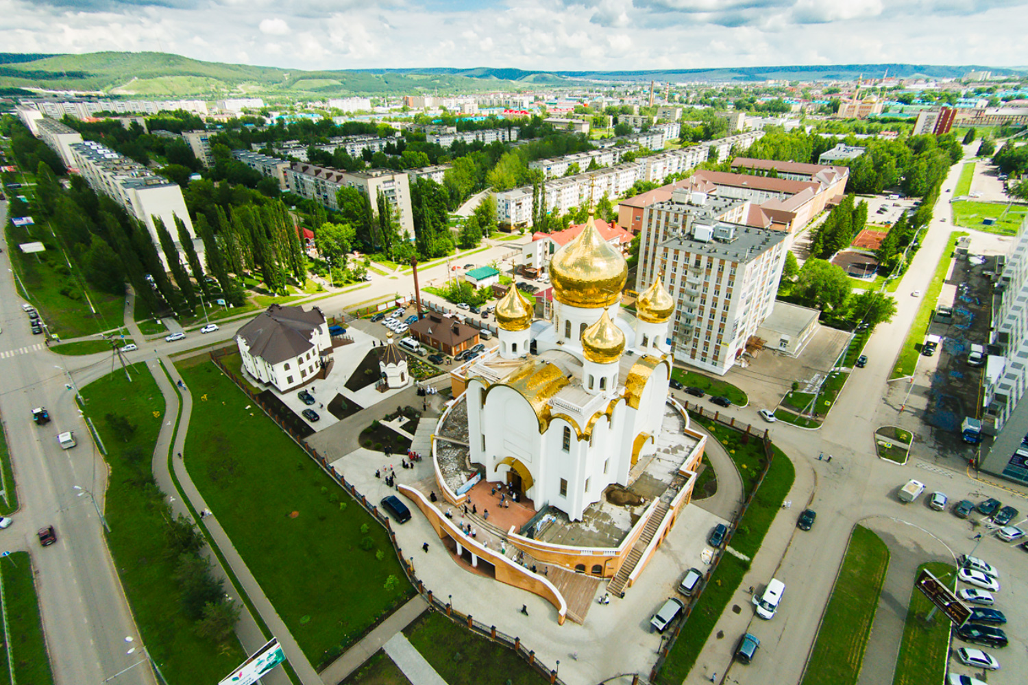 Казанский кафедральный собор города Альметьевска