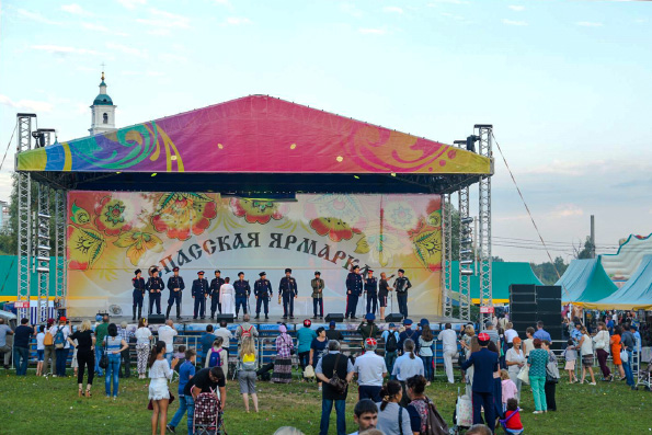 Закамский казачий хор признан одним из лучших творческих коллективов Спасской ярмарки