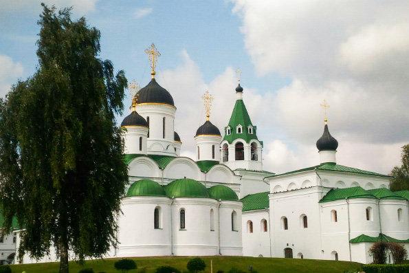 Православная молодежь Казани совершила паломничество в Муром и Дивеево