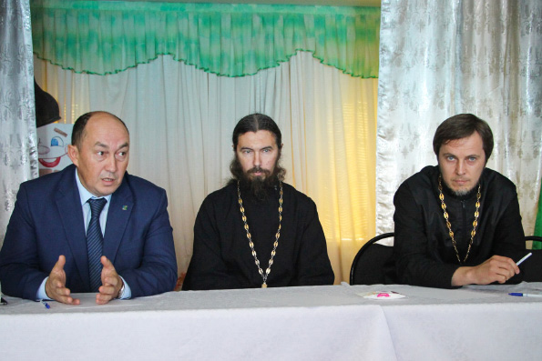 В селе Большое Афанасово состоялась встреча духовенства с представителями администрации Нижнекамского района