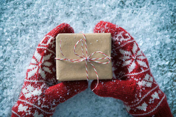 В Казани завершается ежегодная благотворительная акция «Подари тепло на Рождество!»