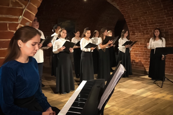 В казанском молодежном пространстве «Азбука» состоялся хоровой концерт «Русь называют святою»