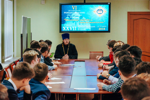 В учебных заведениях Альметьевска в рамках региональных Рождественских чтений прошли круглые столы