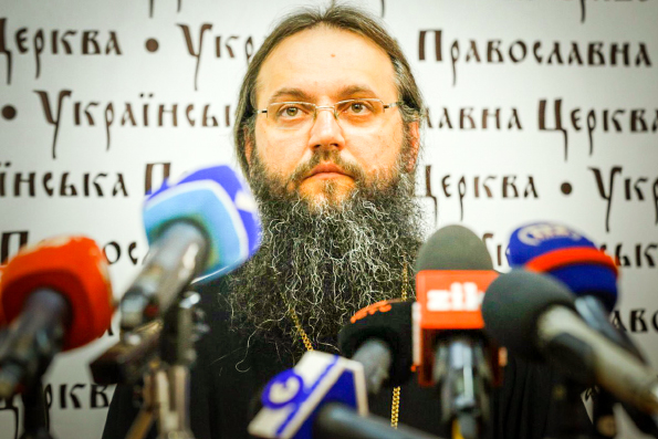 Архиепископ Нежинский Климент: Иерархи, участвовавшие в «объединительном соборе», перешли в раскол