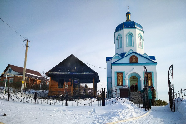 Приходу Покрова Пресвятой Богородицы села Коноваловка требуется помощь