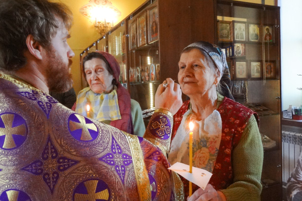 В казанском приходе преподобного Сергия Радонежского прошло Соборование для глухих верующих
