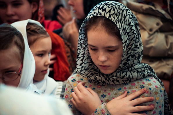 В храмах должны быть комфортные условия для детей, — митрополит Иларион