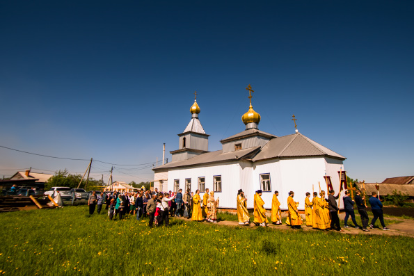 В день памяти святителя Николая митрополит Феофан возглавил престольные торжества в селе Алешкин-Саплык