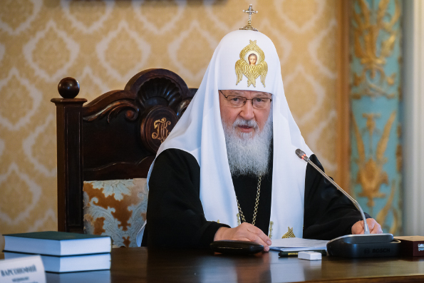 Патриарх Кирилл надеется, что чемпионат мира по футболу пройдет с успехом и положительно отзовется на настроении людей