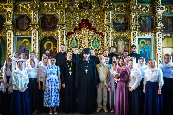 Выпускницы регентского отделения Казанской духовной семинарии сдали итоговый экзамен