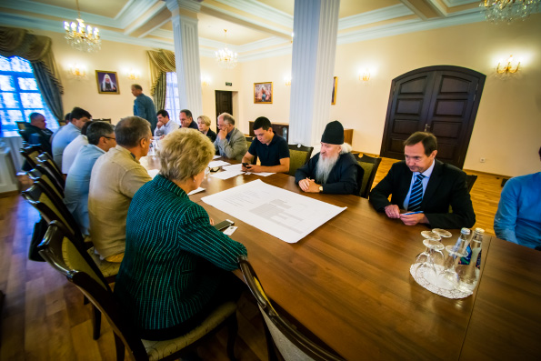 В Казанско-Богородицком монастыре обсудили предстоящие работы по внутренней отделке воссоздаваемого Казанского собора