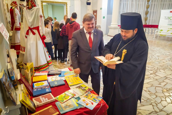 Епископ Игнатий посетил праздник чувашской культуры в Чистопольском районе