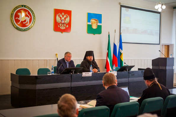 Глава Чистопольского района провел встречу с духовенством и представителями православной общественности