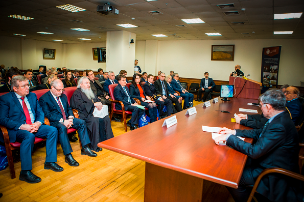 Глава Татарстанской митрополии принял участие в заседании Совета Научно-образовательной теологической ассоциации