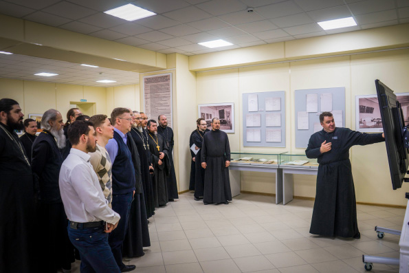 В Казанской духовной семинарии прошел семинар, посвященный региональному конкурсу грантов «Православная инициатива»