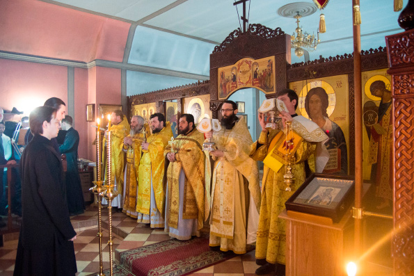 В Кизическом монастыре совершена соборная братская Литургия