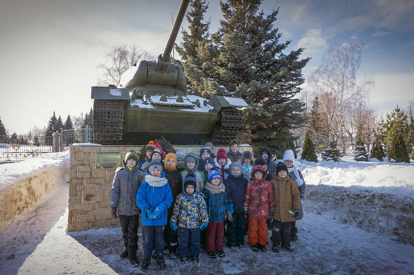 Воспитанники казанской православной гимназии посетили танковое училище