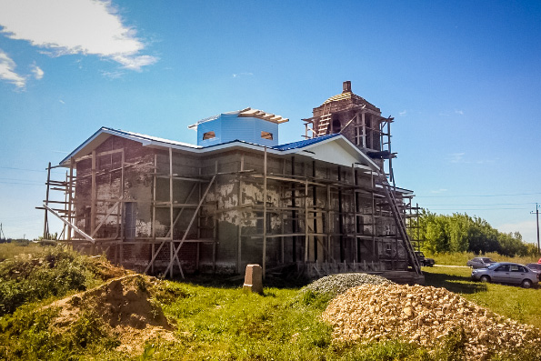 В селе Клянчино установят купола на восстанавливающийся храм XIX века