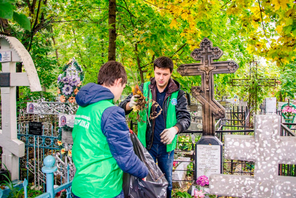 Православная молодежь Казани организует субботник на Арском кладбище