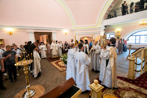 В канун праздника Вознесения Господня митрополит Феофан совершил всенощное бдение в Казанско-Богородицком монастыре