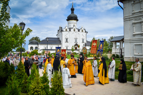 В Свияжском монастыре почтили память основателя обители