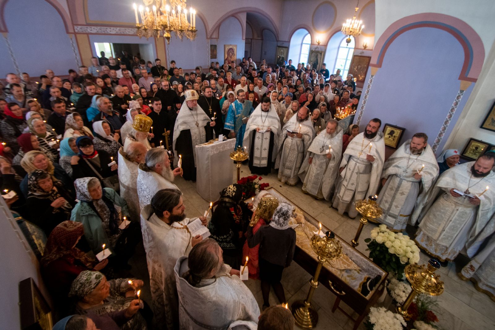 Отпевание и погребение протоиерея Павла Павлова в Тихвинском храме города Казани
