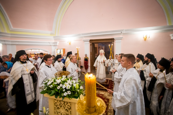 В канун праздника Преображения Господня митрополит Феофан совершил всенощное бдение в Богородицком монастыре Казани