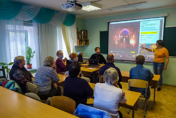 Казанский храм преподобного Сергия Радонежского запустил образовательный проект для глухих «Образование, благополучие, жизнь»