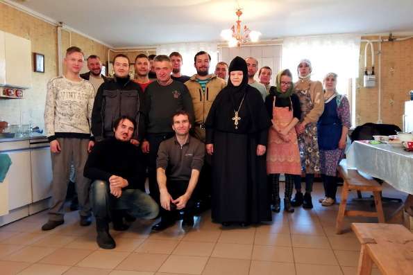 Православные верующие Набережных Челнов оказали помощь Елабужскому монастырю