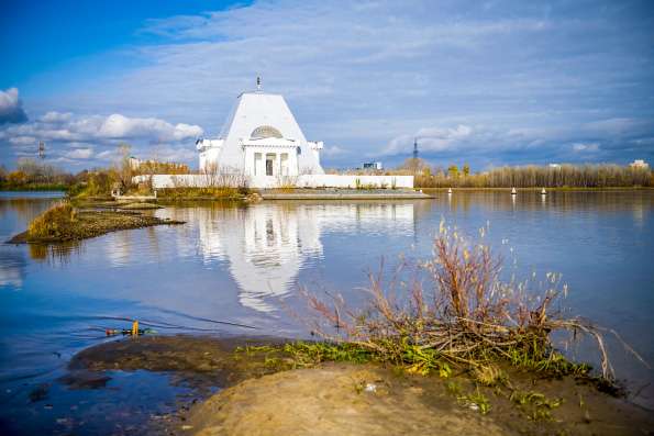 В Покровскую родительскую субботу у храма-памятника на реке Казанка состоится заупокойное богослужение