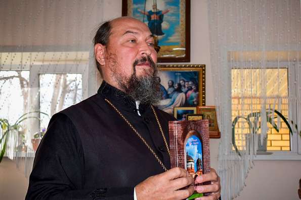 В Алексеевском благочинии состоялась презентация книги о разрушении православных храмов