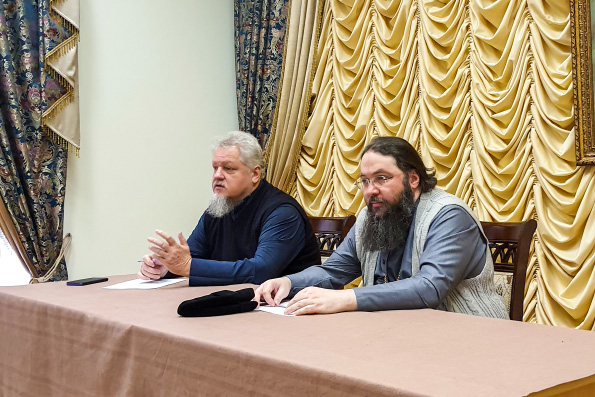 В Казанском епархиальном управлении обсудили вопросы, касающиеся организации региональных Рождественских чтений
