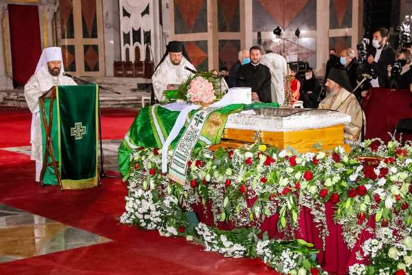 Состоялось отпевание и погребение Святейшего Патриарха Сербского Иринея