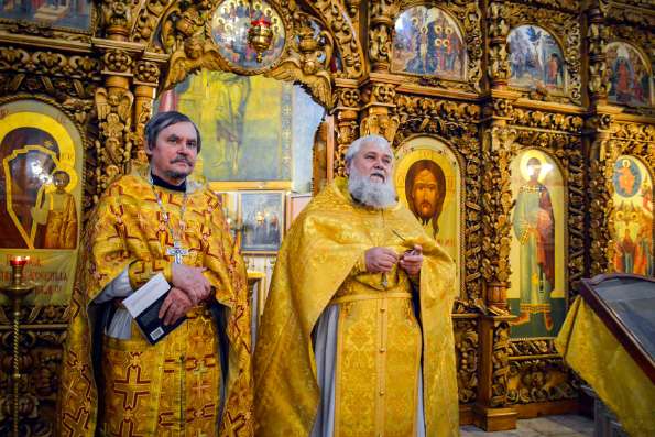В Вознесенском соборе Набережных Челнов отметили день памяти великомученика Димитрия Солунского