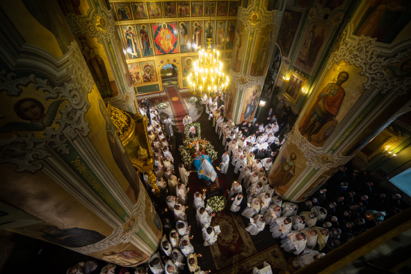 Митрополит Феофан погребён у стен возрождённого усилиями архипастыря Казанского собора