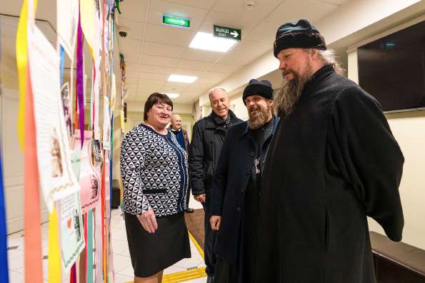 В рамках визита в Казань управляющий делами Московской Патриархии посетил православную гимназию святителя Гурия