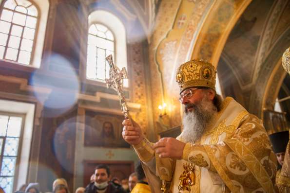Митрополит Кирилл возглавил престольные торжества в Никольском кафедральном соборе Казани